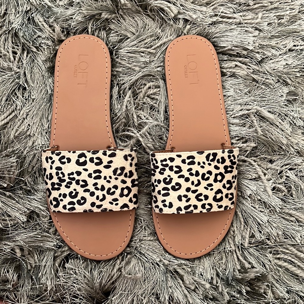 Loft - slide sandals